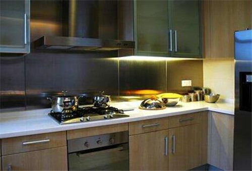 厨房装修注意哪些风水细节_厨房装修需要注意什么_厨房装修需要注意的风水
