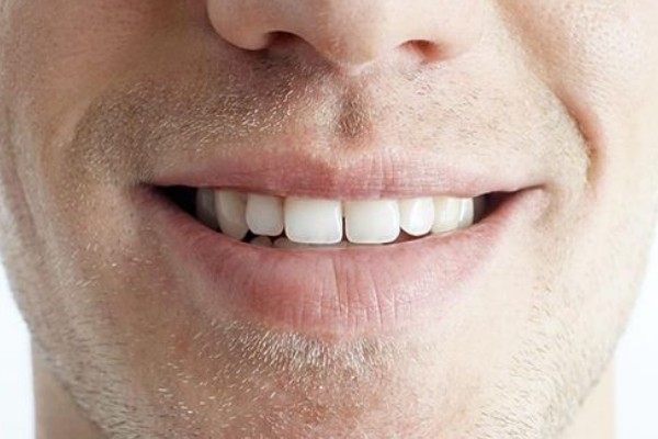 （李向东）男人具有什么样的嘴唇特征比较的有福气